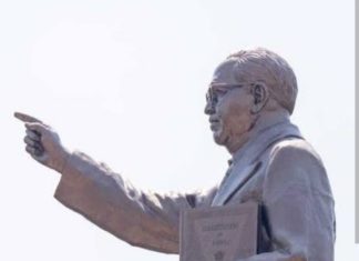 पुतळे बोलतात जेव्हा…