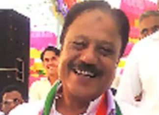 काँग्रेसचे नेते हिदायत पटेल यांच्यावर यांच्यावर जीवघेणा हल्ला.