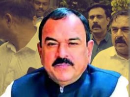 भोंदू अशोक खरात याला क्लीन चिट मिळाल्यावर लोकसभा किंवा राज्य सभा मिळणार…