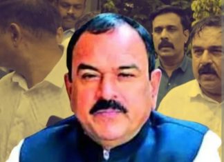 भोंदू अशोक खरात याला क्लीन चिट मिळाल्यावर लोकसभा किंवा राज्य सभा मिळणार…